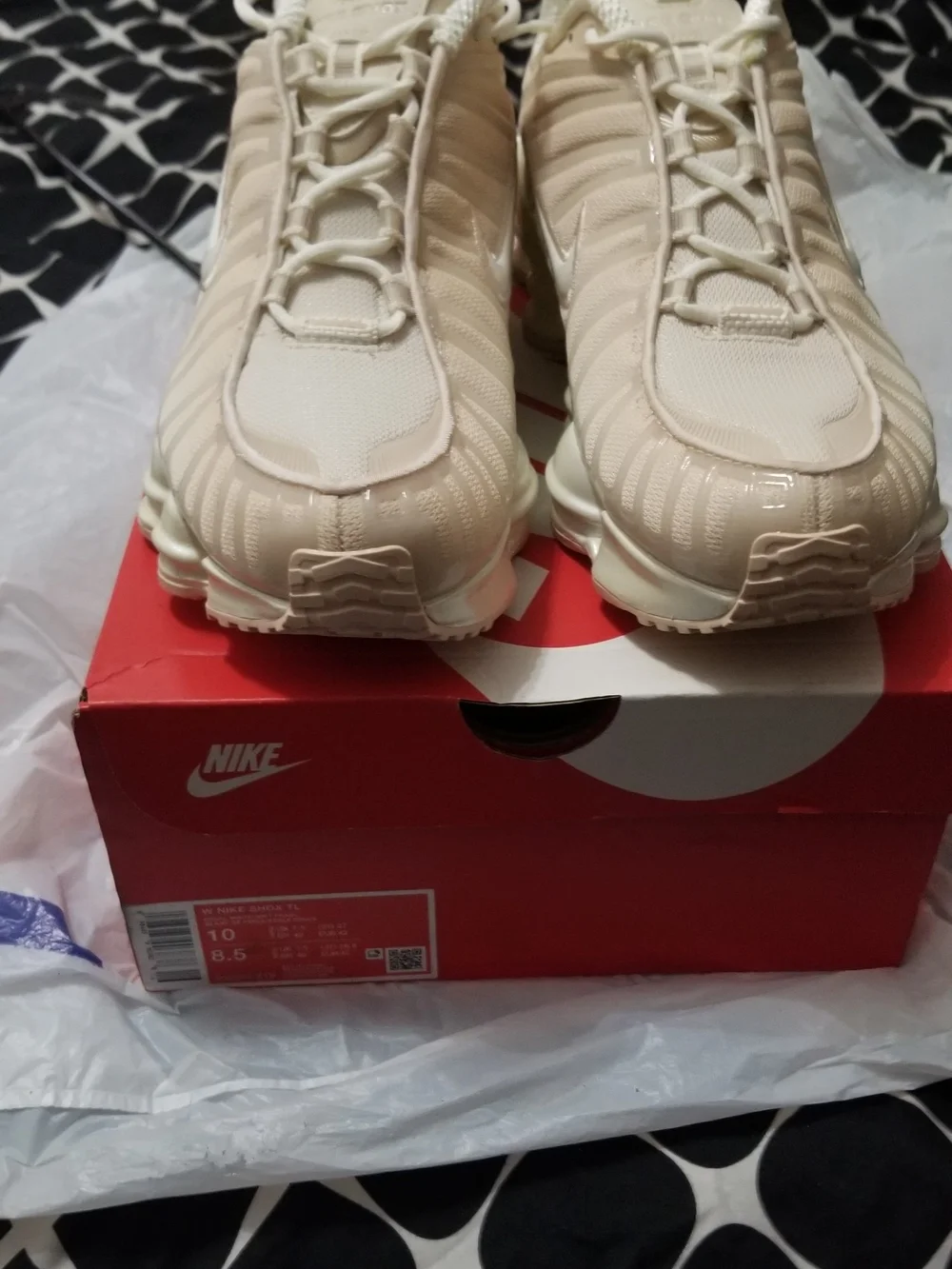 Nike women's  Shox Sneakers in Cream